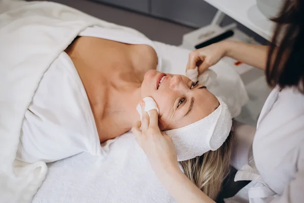 LIMPIEZA FACIAL 3 LIMPIEZA FACIAL 3